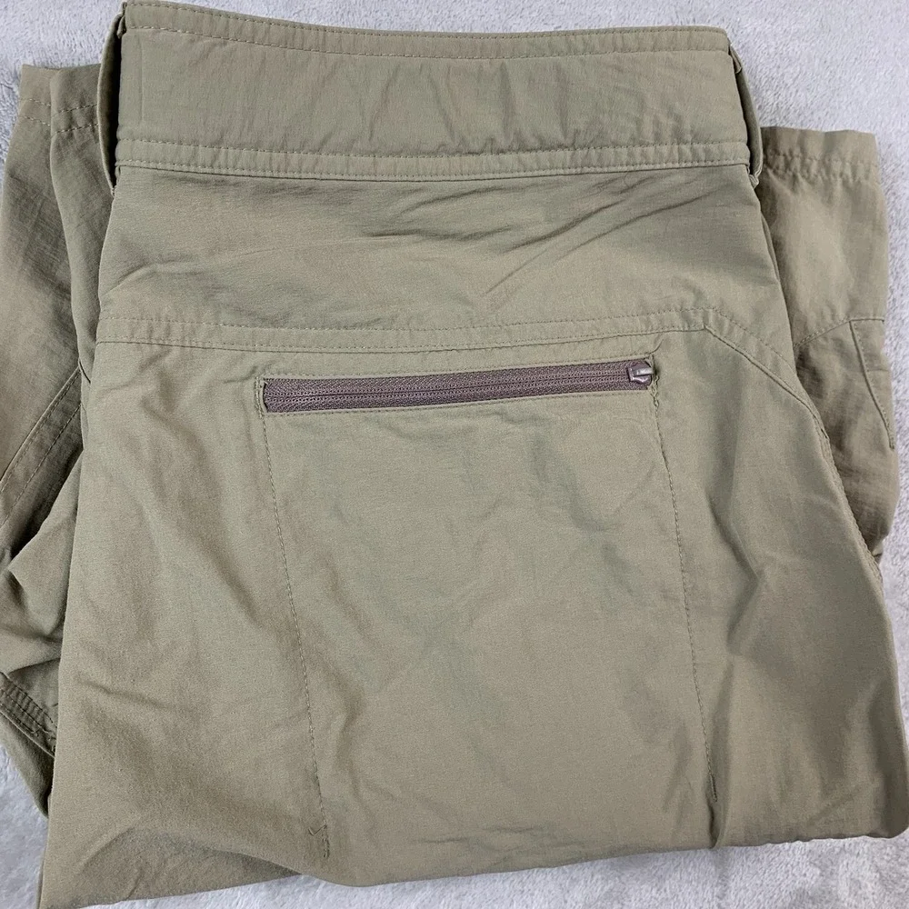 Simms Fishing Shorts Large Khaki Lightweight Flex Waist Outdoor Busted Zippers*